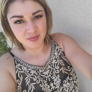 Meet your Posher, Faviola